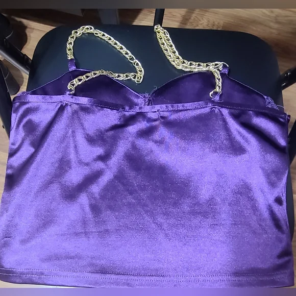 Top - Picture 3 of 6